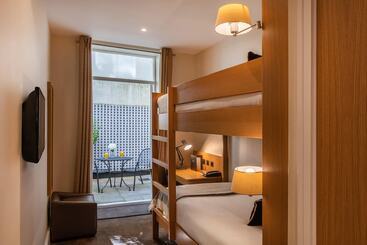 هتل The Resident Kensington