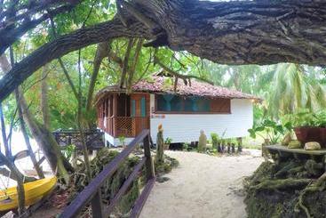 هتل Fatboys Resort
