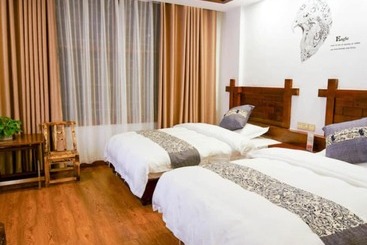 مسافرخانه Floral Hotel · Spring Guesthouse Zhangjiajie