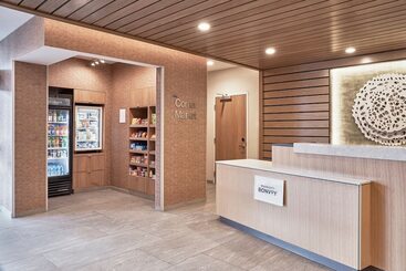 هتل Fairfield Inn & Suites By Marriott Penticton