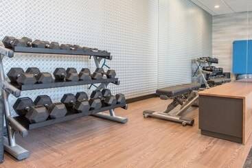هتل Fairfield Inn & Suites By Marriott Penticton