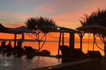 هتل Ketut Losmen Bungalows Lembongan