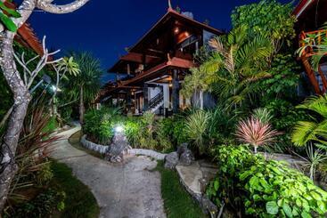 هتل Ketut Losmen Bungalows Lembongan