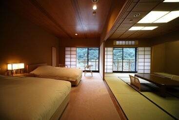 ریوکان Saga Ureshino Spa Shiibasanso