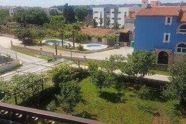 Apartments Zova