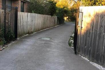 Cowes Holiday Haven   Property 1