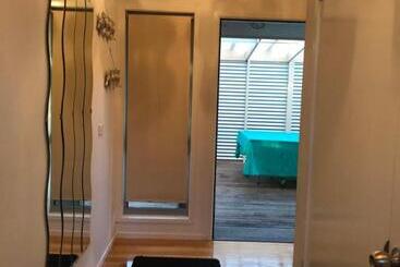 Cowes Holiday Haven   Property 1