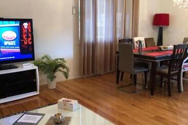 Cowes Holiday Haven   Property 1
