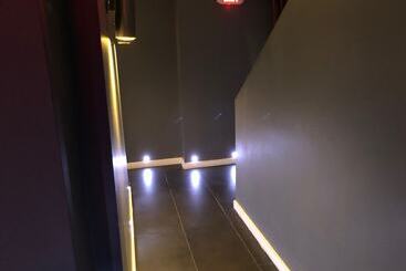Fabe Suites Flat Iron