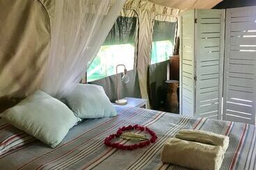 هتل Eden Bay Eco Lodge