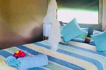 هتل Eden Bay Eco Lodge