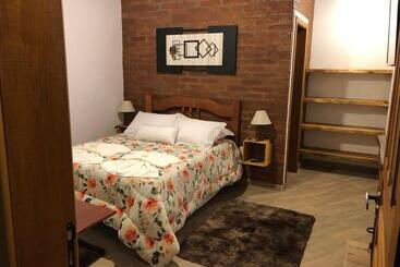 هتل Pousada Recanto Do Aeroporto