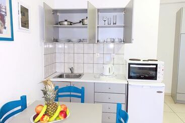Kassavetis Center   Hotel Studios & Apartments