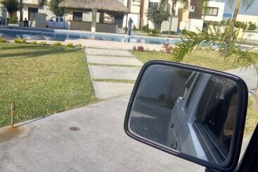 פנסיון Casa Completa Dreams Lagoons Apodaca