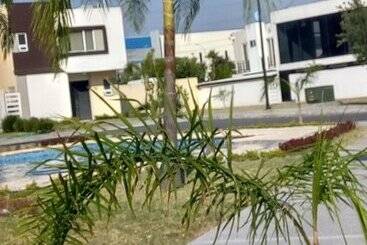 פנסיון Casa Completa Dreams Lagoons Apodaca