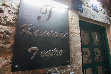 Residence Teatro