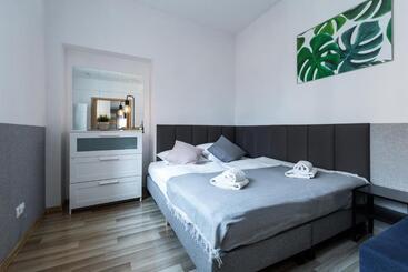 Wawel Cracow Old City Apartments   Friendhouse Apartments