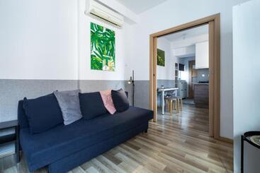 Wawel Cracow Old City Apartments   Friendhouse Apartments