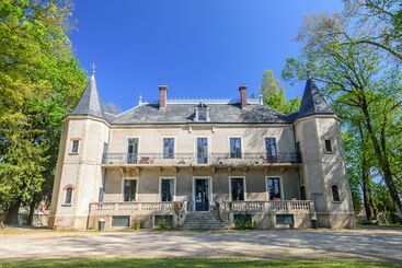 Bed and Breakfast Château De La Villeneuve