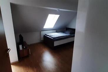 여관 Biberach Riss Zimmer Frei, Einzel Zimmer Bad Küche