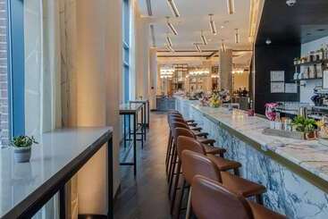 هتل Canopy By Hilton Jersey City Arts District