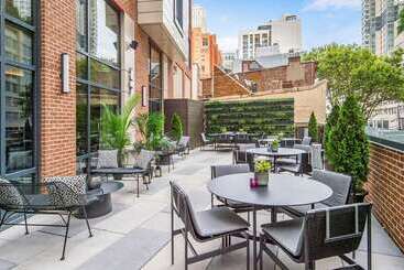 هتل Canopy By Hilton Jersey City Arts District