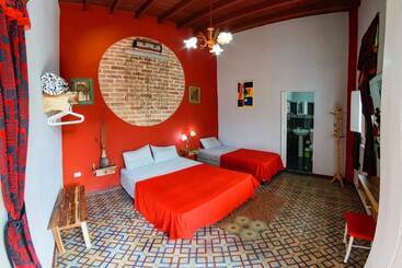 هتل Casa De Ramon El Artista