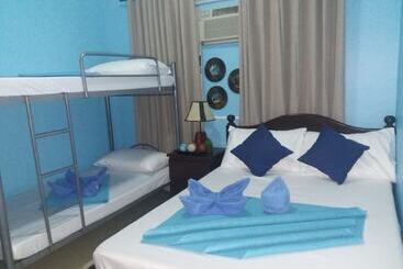 هتل Mactan Cebu Waiting Lounge