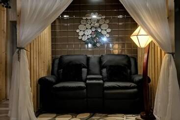 هتل Mactan Cebu Waiting Lounge