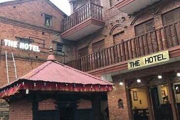 ホテル The