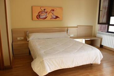 پانسیون Hostal San Isidro