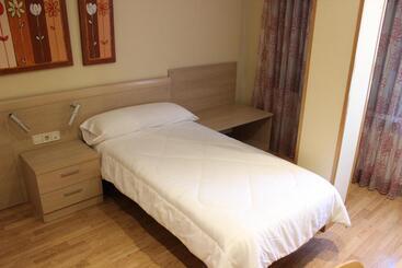 پانسیون Hostal San Isidro