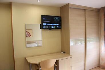 پانسیون Hostal San Isidro