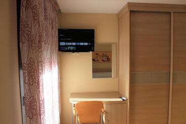 پانسیون Hostal San Isidro