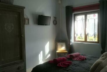 פנסיון La Gerbaudiere Chambres&table D Hotes Proche Mont Saint Michel Cuisine Maison