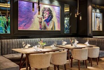 Ravatel Luxury Hotel Bac Giang