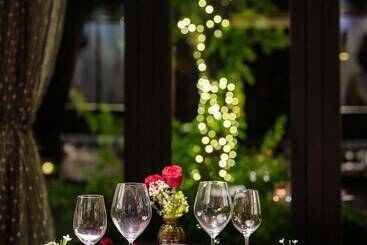 Ravatel Luxury Hotel Bac Giang