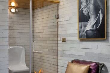 Ravatel Luxury Hotel Bac Giang