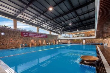 Ravatel Luxury Hotel Bac Giang