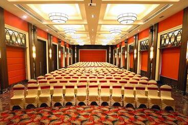 Grand Serenaa Hotel And Resorts