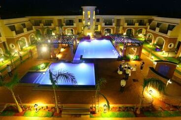 Grand Serenaa Hotel And Resorts
