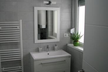 هتل Eva Luxury Rooms & Apartments