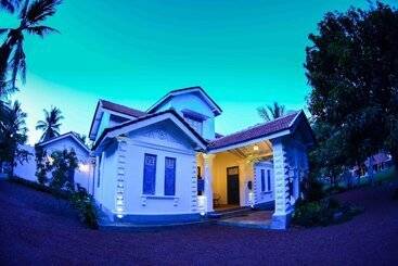 هتل Handun Villas
