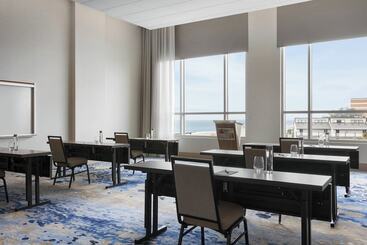 هتل Marriott Virginia Beach Oceanfront Resort