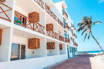 هتل The Mint Resort Isla Mujeres