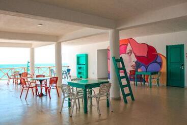 هتل The Mint Resort Isla Mujeres