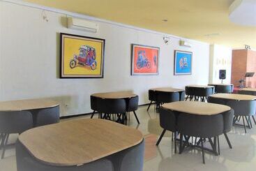 Pia Hotel Cirebon