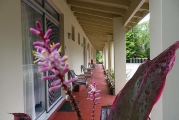 Ocean Shores Motel