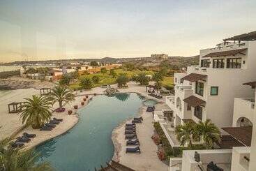 Playa De La Paz Condominiums