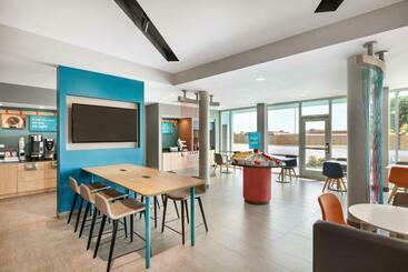 Avid Hotels   Richmond North   Ashland, An Ihg